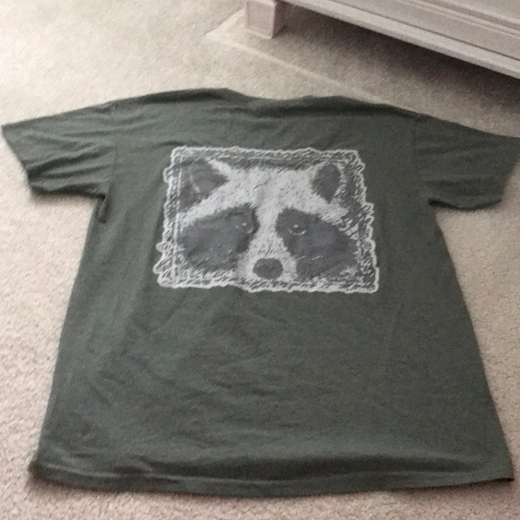 A navy green T-shirt - Picture 3 of 3